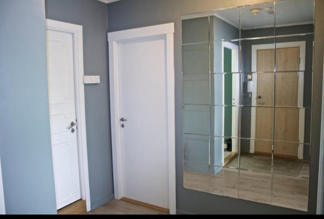 Leilighet Comfortable In With Three Bedrooms
